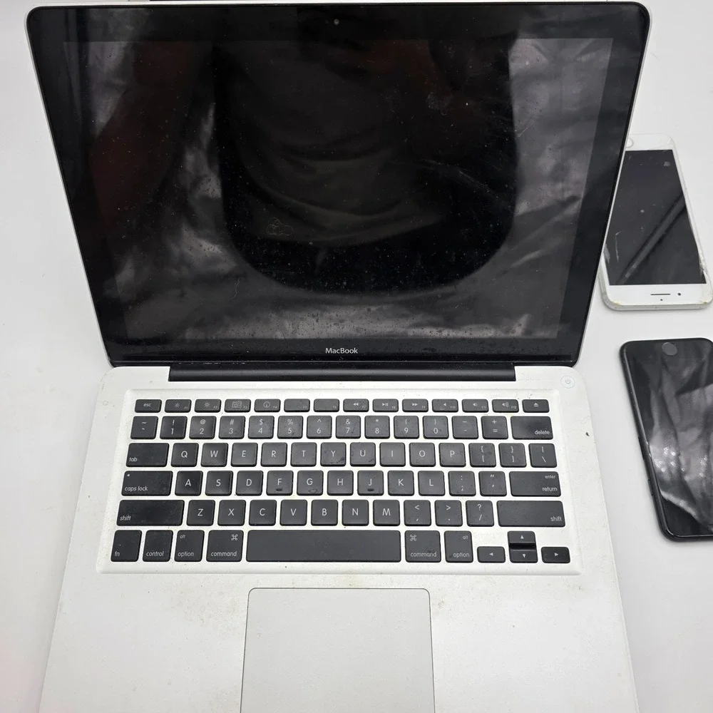 Apple MacBook A1278, Air A1466, Iphone 7 A1660, Iphone 8 Plus AS IS PARTS